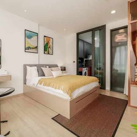Edge #171 Apartment