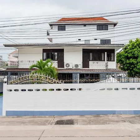 Villa Greta ใกล้ชายหาด ใจกลางเมือง