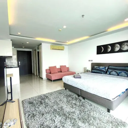 Sea View At Wong Amat Tower 3505