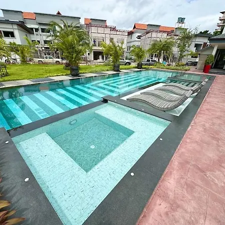 Super Luxury 3 Bedroom Private Pool With Jacuzzi, Near 711, 10 Minutes To Walking Street And - Mt6 *