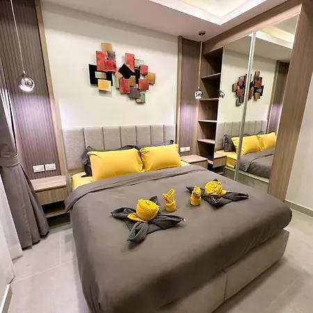 Super Luxury 3 Bedroom Private Pool With Jacuzzi, Near 711, 10 Minutes To Walking Street And - Mt6 Villa *