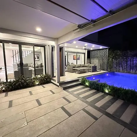 Villa Super Luxury 3 Bedroom Private Pool With Jacuzzi, Near 711, 10 Minutes To Walking Street And - Mt6 *