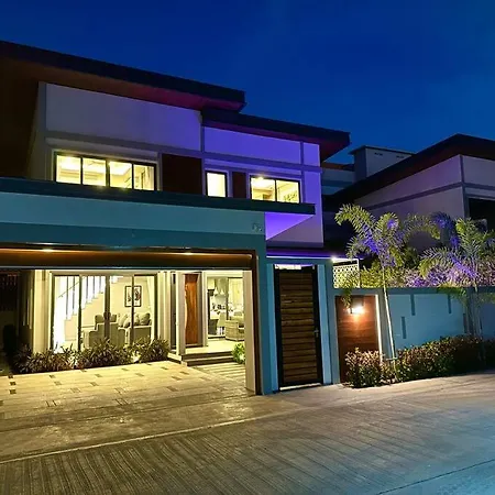 Villa Super Luxury 3 Bedroom Private Pool With Jacuzzi, Near 711, 10 Minutes To Walking Street And - Mt6