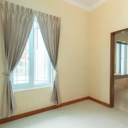 Villa 芭提雅市区近步行街1500平方6卧套房庄园别墅 Pattaya