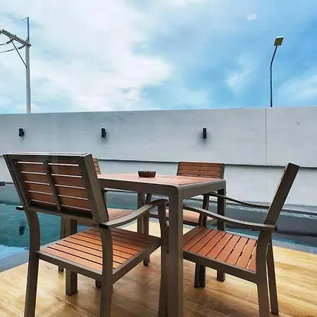 Pupae Pool Inara Villa *