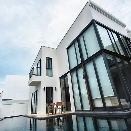 Pupae Pool Inara Villa