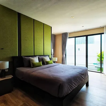 Villa Pupae Pool Inara Pattaya
