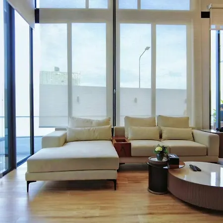Villa Pupae Pool Inara Pattaya