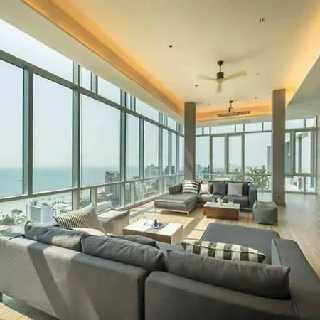 芭提雅centric中心海高级网红无边泳池小情调一居 Apartment