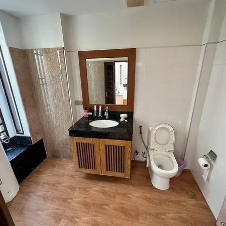 Thaiba Lipool Villa Pattaya