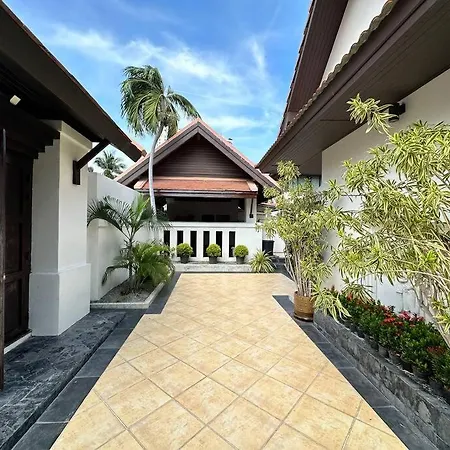 Villa Thaiba Lipool Pattaya