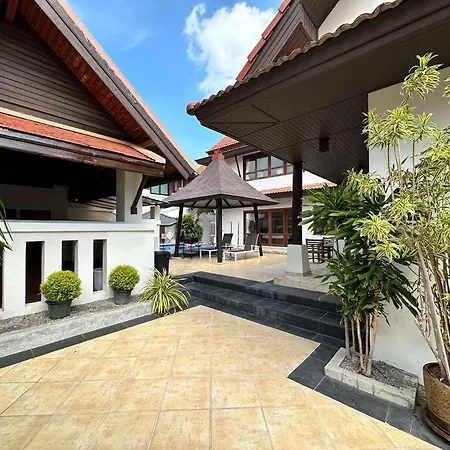 Thaiba Lipool * Pattaya