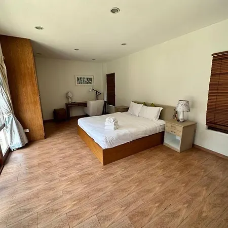 Villa Thaiba Lipool *