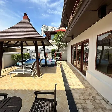 Villa Thaiba Lipool Pattaya