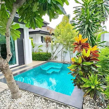Palm Oasis Beautiful 2 Bedroom Pool Jomtien *