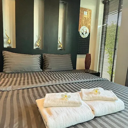 Palm Oasis Beautiful 2 Bedroom Pool Jomtien Villa