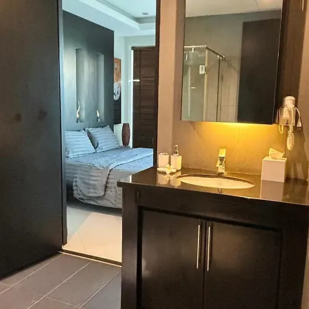 Villa Palm Oasis Beautiful 2 Bedroom Pool Jomtien
