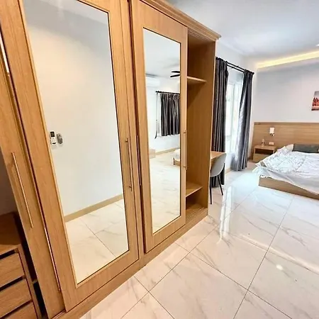 Tagvilla Luxurious Pool - 04 Bedroom *