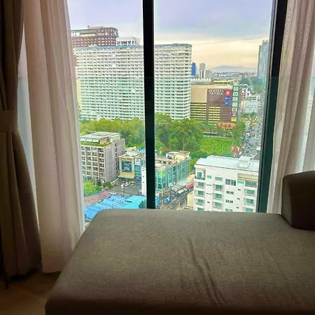 The Edge Apartment *