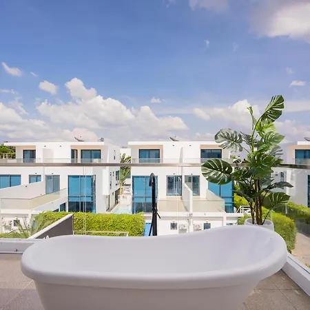 Villa Your Days Pool Pattaya