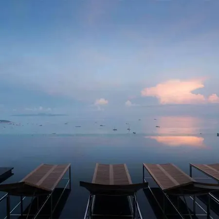 Apartment Centric Sea &