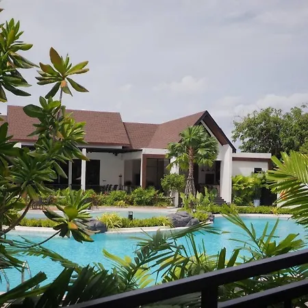 Kastel 4* Pattaya