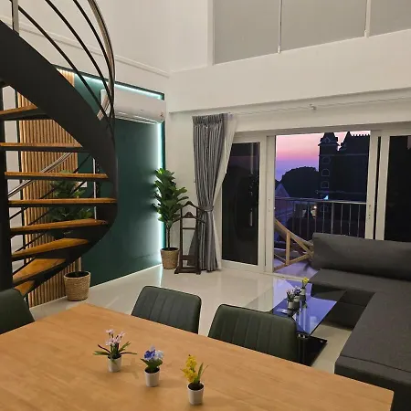 Luxurious Penthouse *