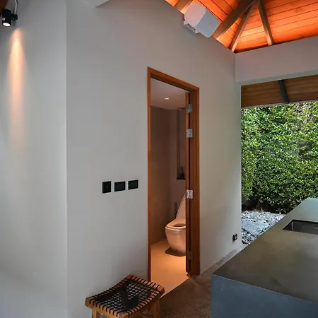 De Time - The Luxury Private Pool Guest house *