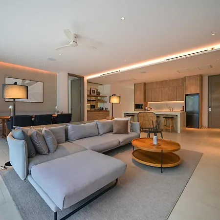 De Time - The Luxury Private Pool Guest house Pattaya