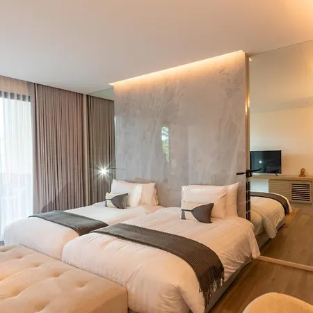 De Time - The Luxury Private Pool Guest house Pattaya