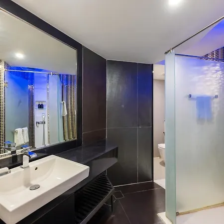 Azure Hotel Pattaya