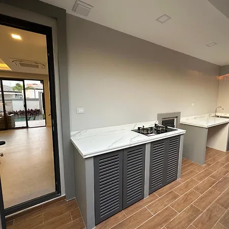 3 Bedroom Midtown Villa Pattaya
