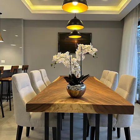 3 Bedroom Midtown Pattaya