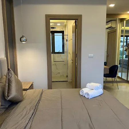 3 Bedroom Midtown Villa *