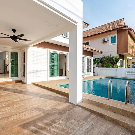 Villa G Warmth Pool *