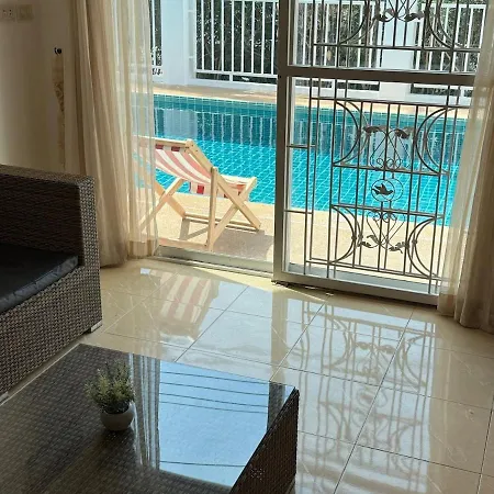 Villa G Warmth Pool