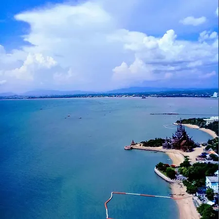 The Palm Wongamat ,world Class Luxury Seaview Condo, Private The Sanctuary Of Truth * Pattaya