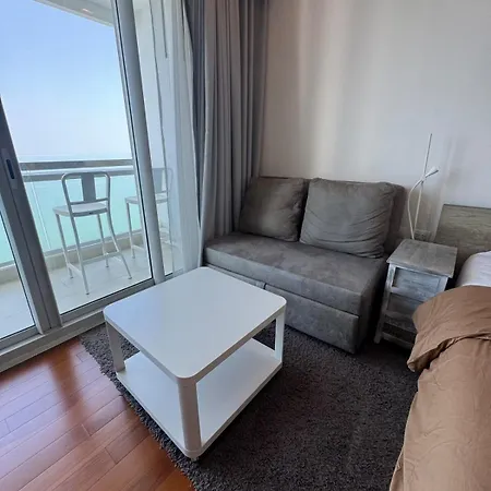 The Palm Wongamat ,world Class Luxury Seaview Condo, Private The Sanctuary Of Truth Apartment Pattaya