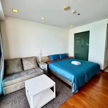 The Palm Wongamat ,world Class Luxury Seaview Condo, Private The Sanctuary Of Truth Apartment Pattaya