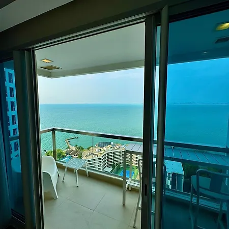 The Palm Wongamat ,world Class Luxury Seaview Condo, Private The Sanctuary Of Truth