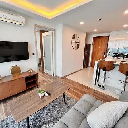 Better Than 1 Bedroom In Peak Towers * Pattaya