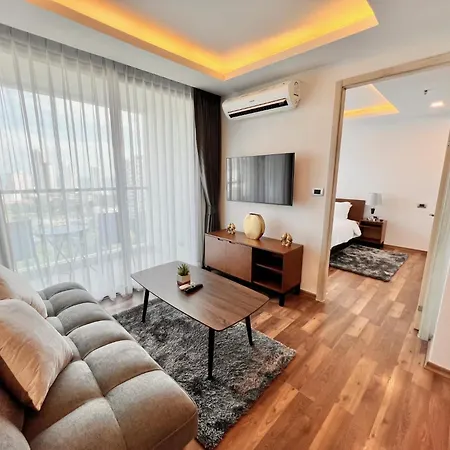 Better Than 1 Bedroom In Peak Towers