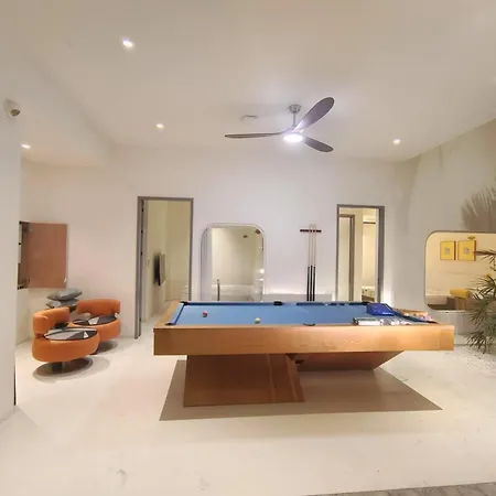 On The Cloud Luxury Pool Villa