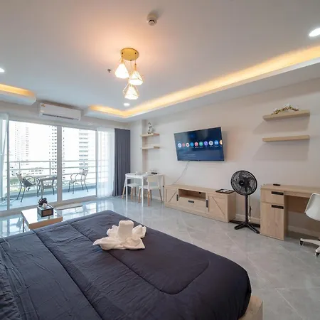 Apartment Jomtien Seaside At View Talay 5 *