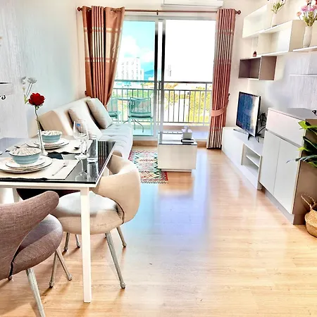 Long 1 Bedroom Sea View *