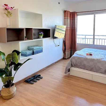 Long 1 Bedroom Sea View Aparthotel