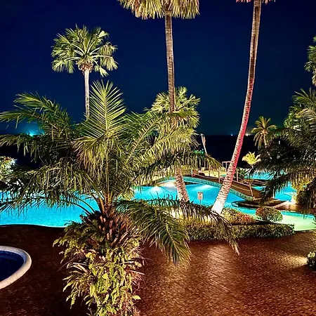 The Palm Wongamat ,world Class Luxury Seaview Condo, Private The Sanctuary Of Truth Apartment Pattaya