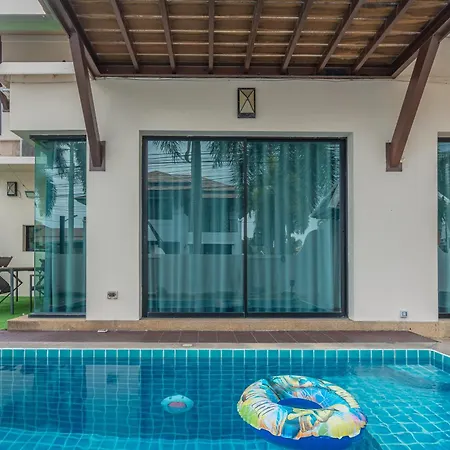 Thai 3b Near Hollywood Pattaya