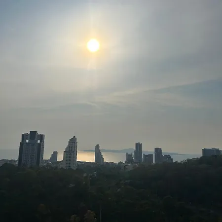 Apartment Unixx Sea View High Floor 1br *