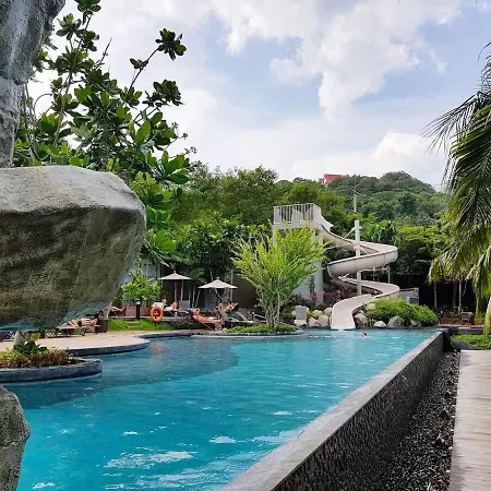 Apartment Unixx Sea View High Floor 1br *